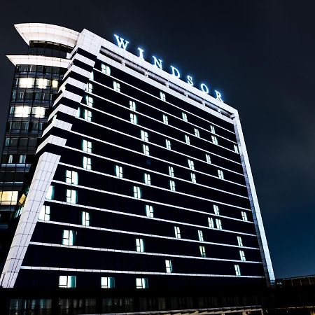 Windsor Hotel & Convention Center Istanbul Ngoại thất bức ảnh Windsor Hotel